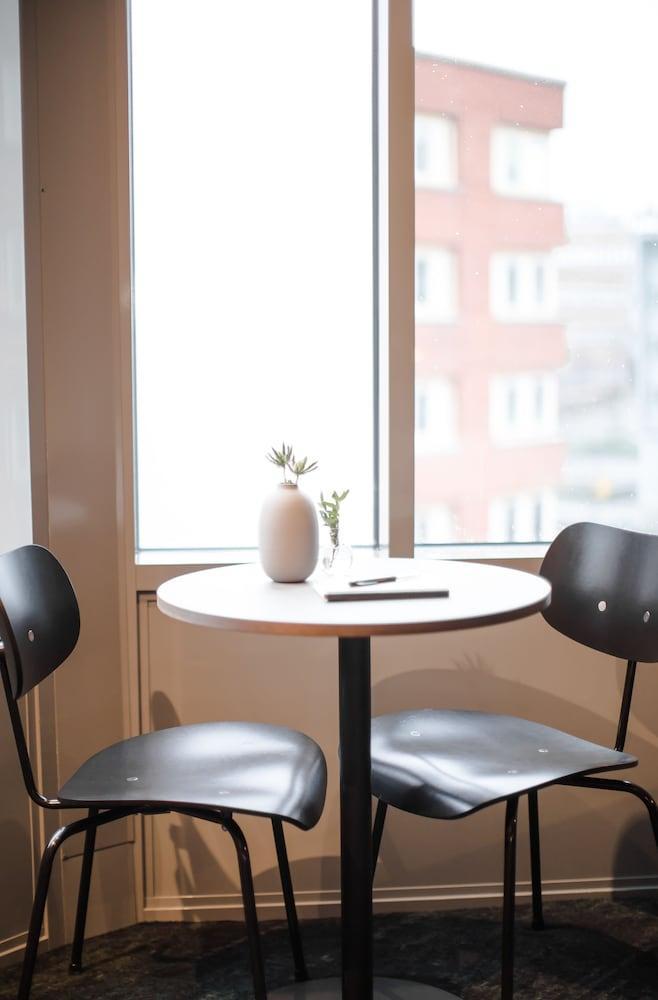 Comfort Kista Hotell 4*