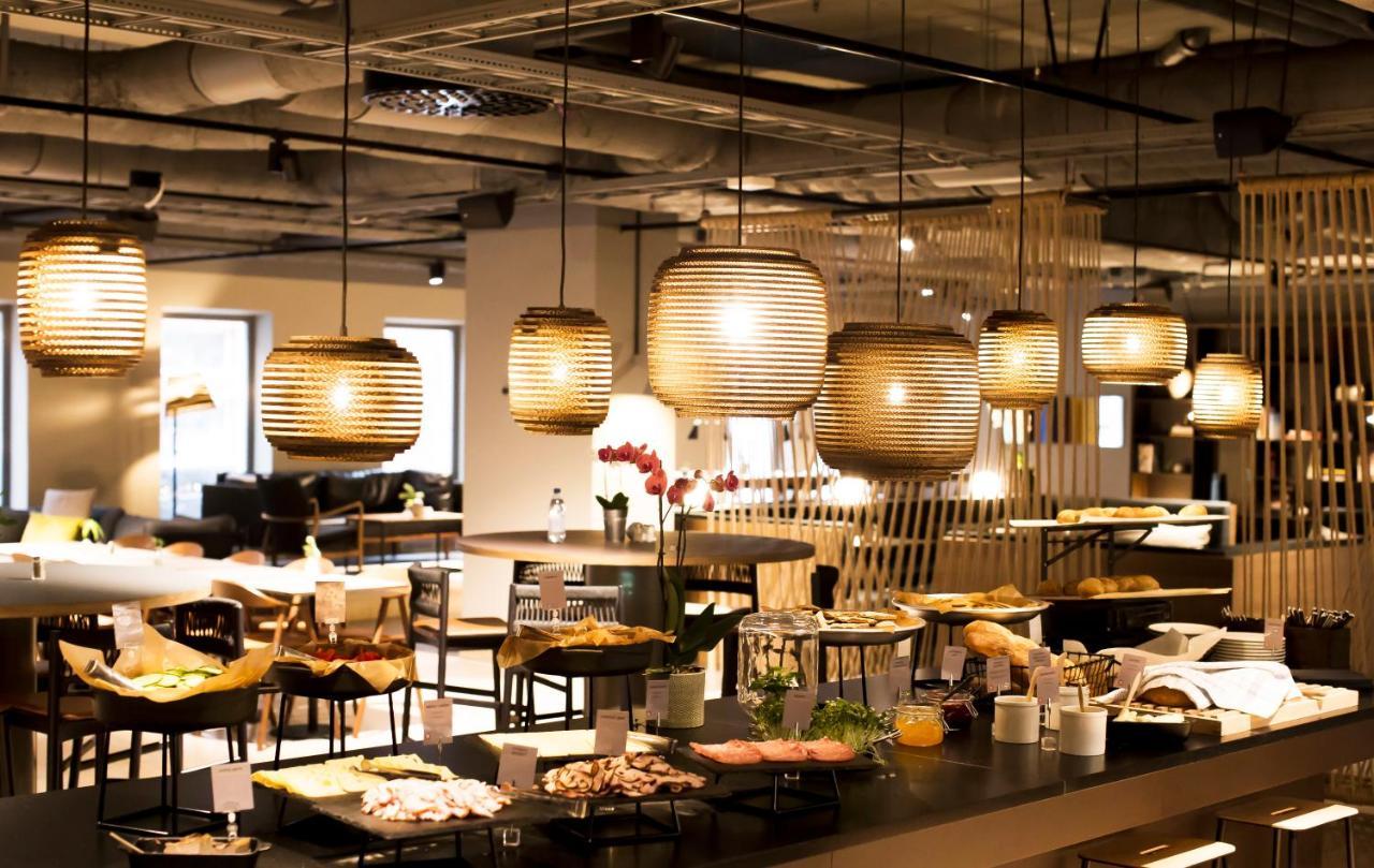 Hotell Comfort Kista 4*